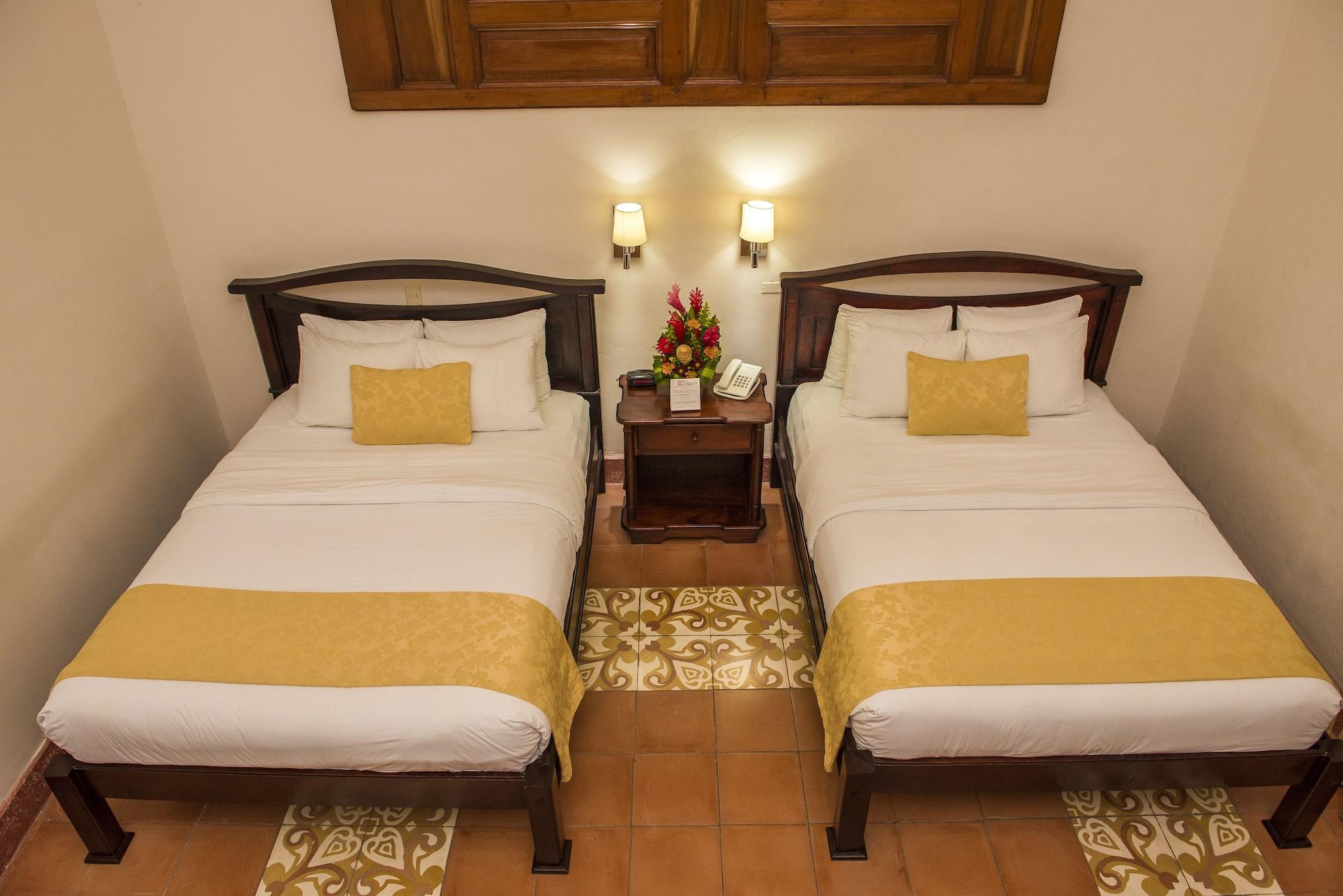 גרנאדה Hotel Real La Merced מראה חיצוני תמונה