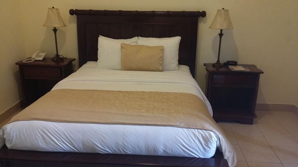 גרנאדה Hotel Real La Merced מראה חיצוני תמונה