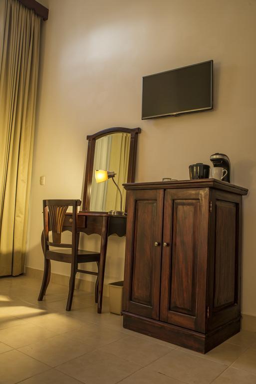 גרנאדה Hotel Real La Merced מראה חיצוני תמונה