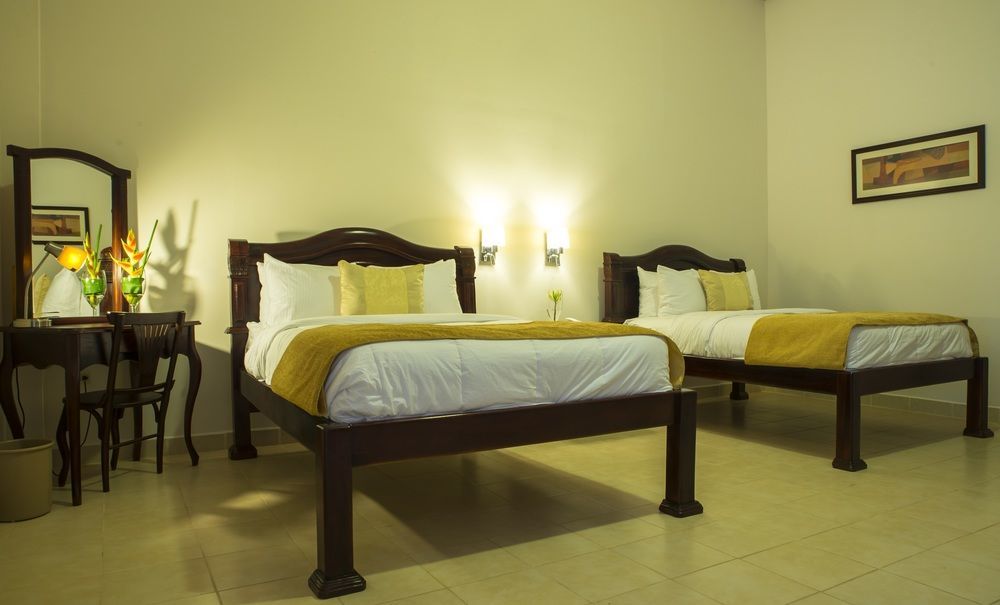 גרנאדה Hotel Real La Merced מראה חיצוני תמונה