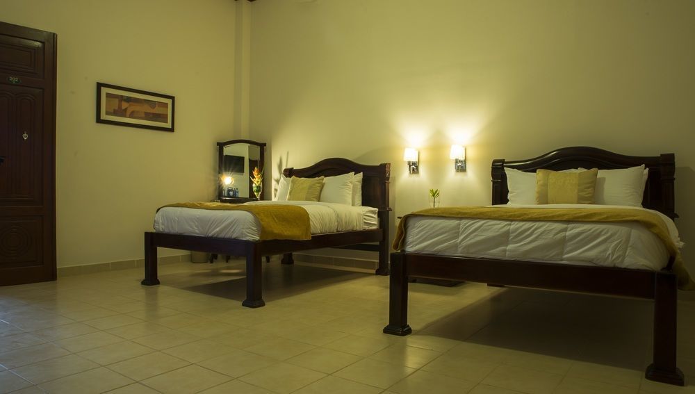 גרנאדה Hotel Real La Merced מראה חיצוני תמונה